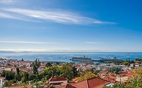 Casa Do Castelo By An Island Apart